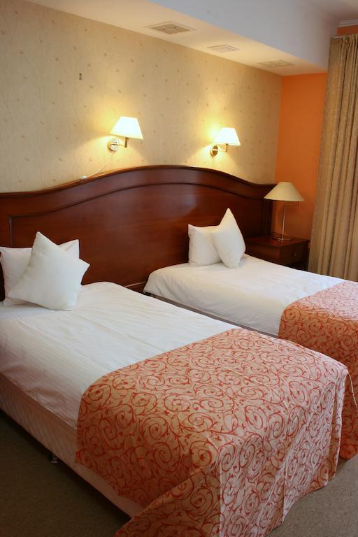 Premier Hotel Shafran Sumî Cameră foto