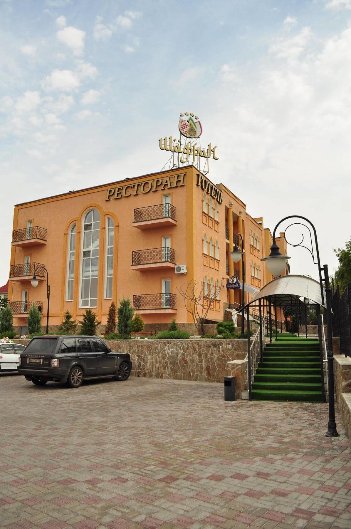 Premier Hotel Shafran Sumî Exterior foto
